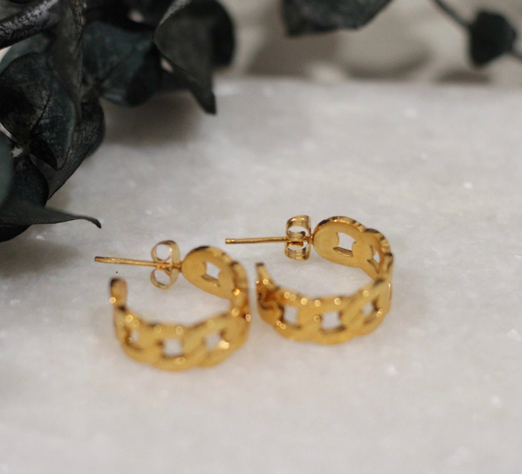 Céline | Gold Mini Flat Link Hoop Earrings | Gentre - Gentre Official